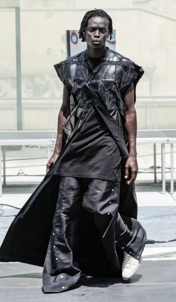 collections_cover_Rick_Owens_SS19_Men_look_22