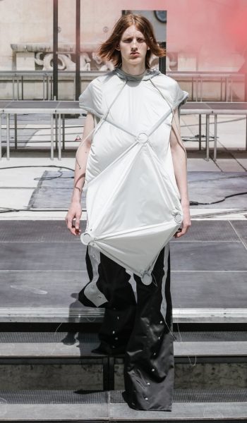 collections_cover_Rick_Owens_SS19_Men_look_35